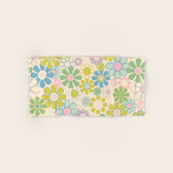 Retro Garden 60s 70s Pastel Floral Pattern on Cream Bath Towel Gallery Image 1