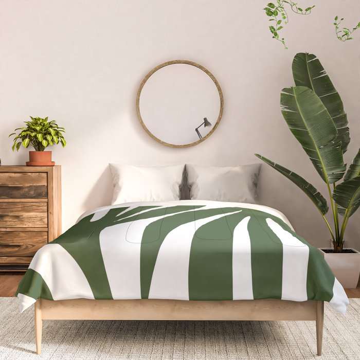 Maldives Minimalist Botanical Abstract in Forest Green and White  Comforter Gallery Image 3