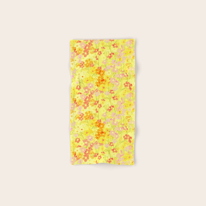 Summer Garden (Yellow) Bath Towel Gallery Image 1