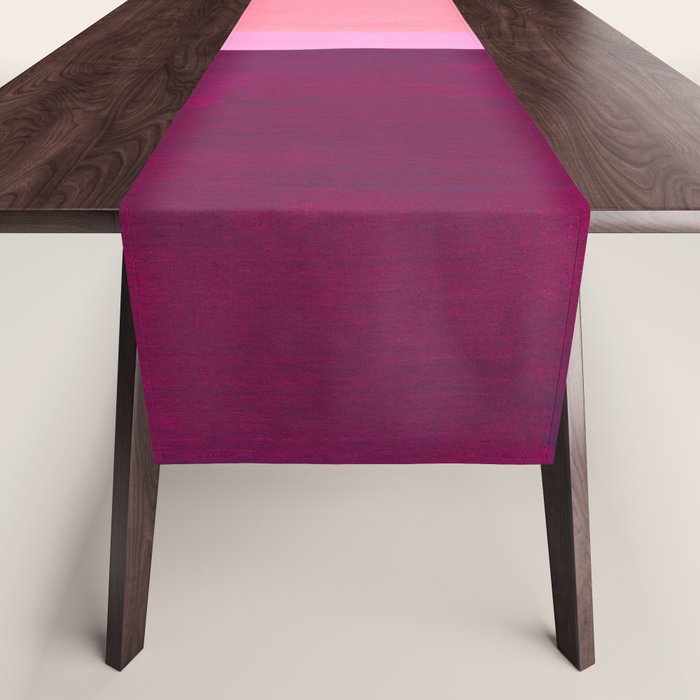 Lipgloss  Table Runner Gallery Image 1