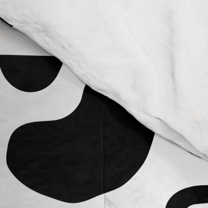 Black and white abstract organic shape pattern Comforter Gallery Image 4