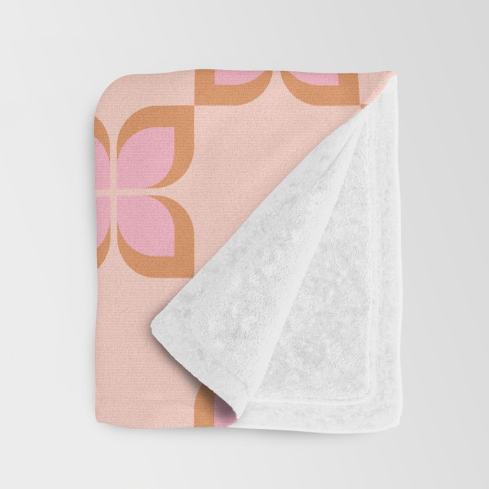 Retro floral check pink Throw Blanket Gallery Image 3