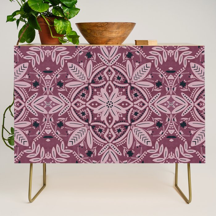 Chic Nature Charm Credenza Gallery Image 1