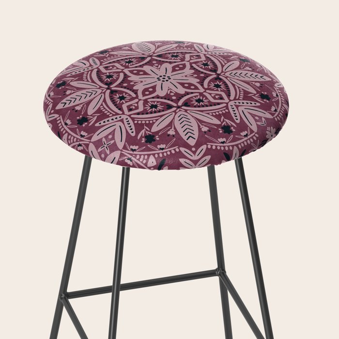 Chic Nature Charm Stool Gallery Image 2