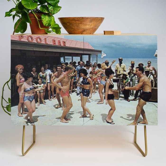Beach Party 2 Credenza Gallery Image 1