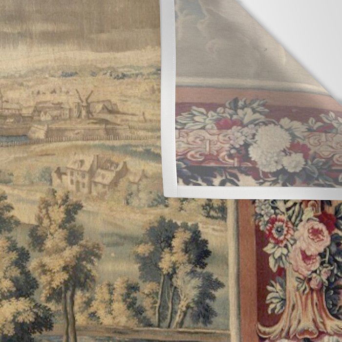 Antique 18th Century 'Capture of Lille' French Tapestry Wall Tapestry Gallery Image 3
