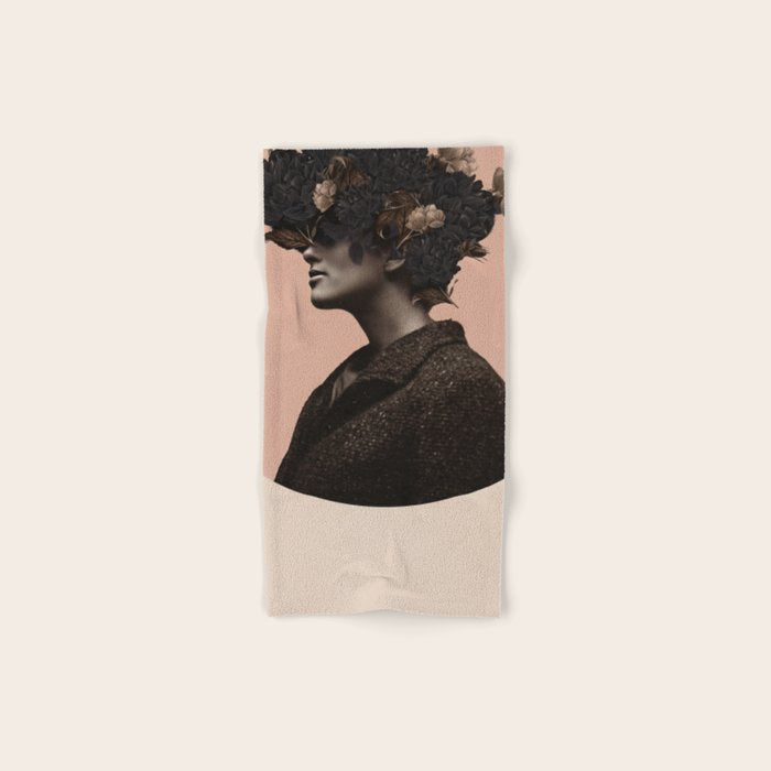 Well Forgotten Bath Towel Gallery Image 1