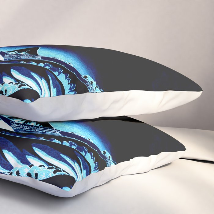 the Great Wave blue Pillow Sham Gallery Image 3