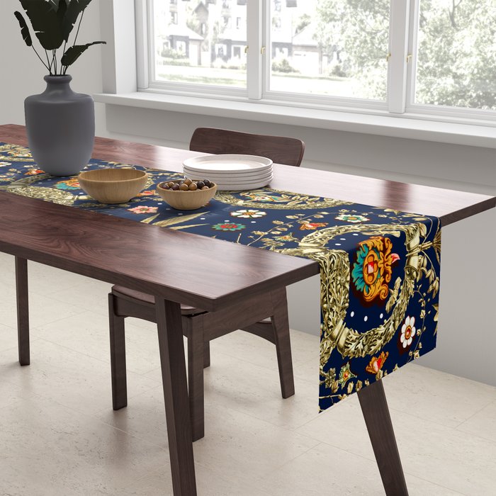 Art Nouveau Floral Pattern Table Runner Gallery Image 2