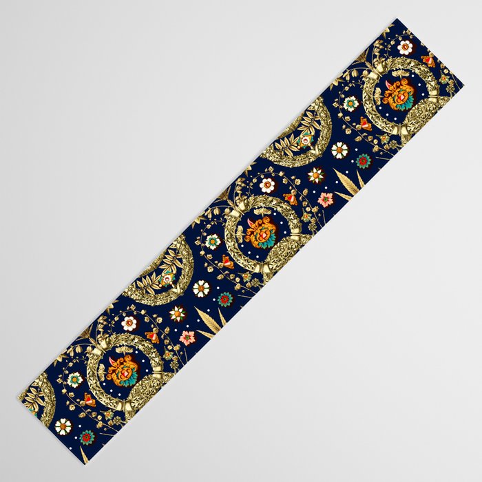Art Nouveau Floral Pattern Table Runner Gallery Image 3