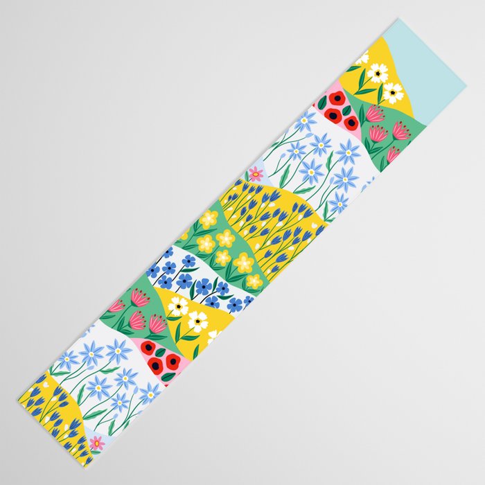 Spring Fields Table Runner Gallery Image 3