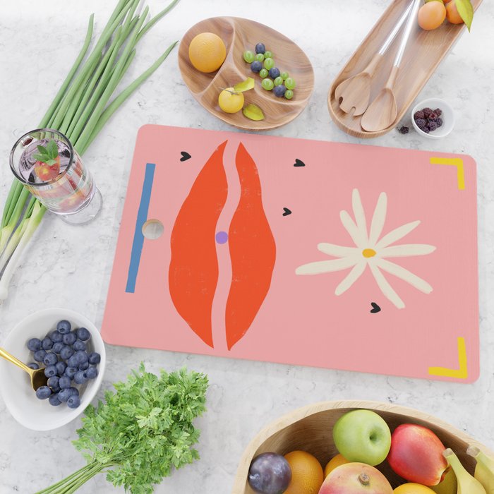 PEARL AND DAISY Cutting Board Gallery Image 2