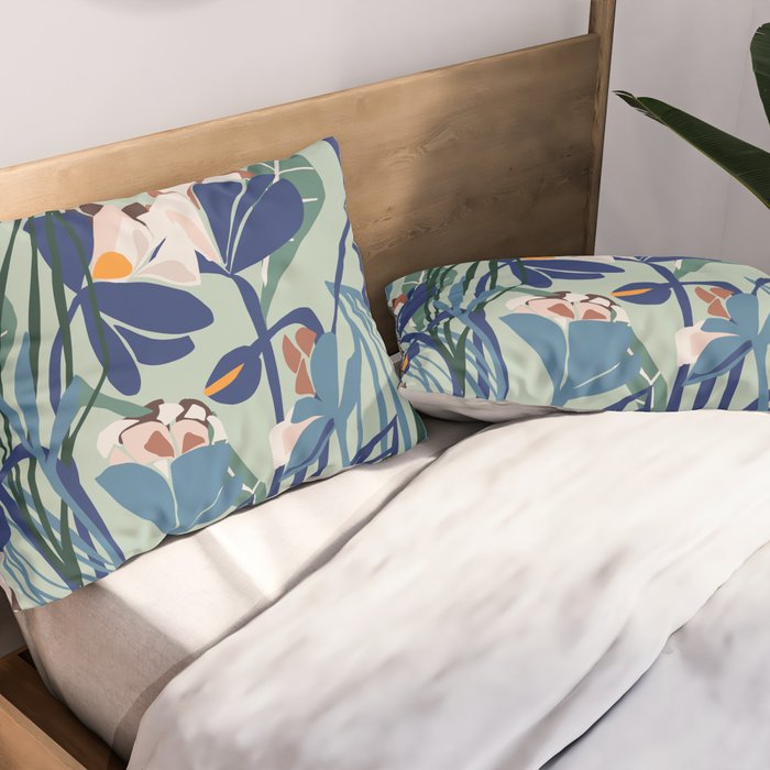 Beauty outside - mint floral Pillow Sham Gallery Image 2