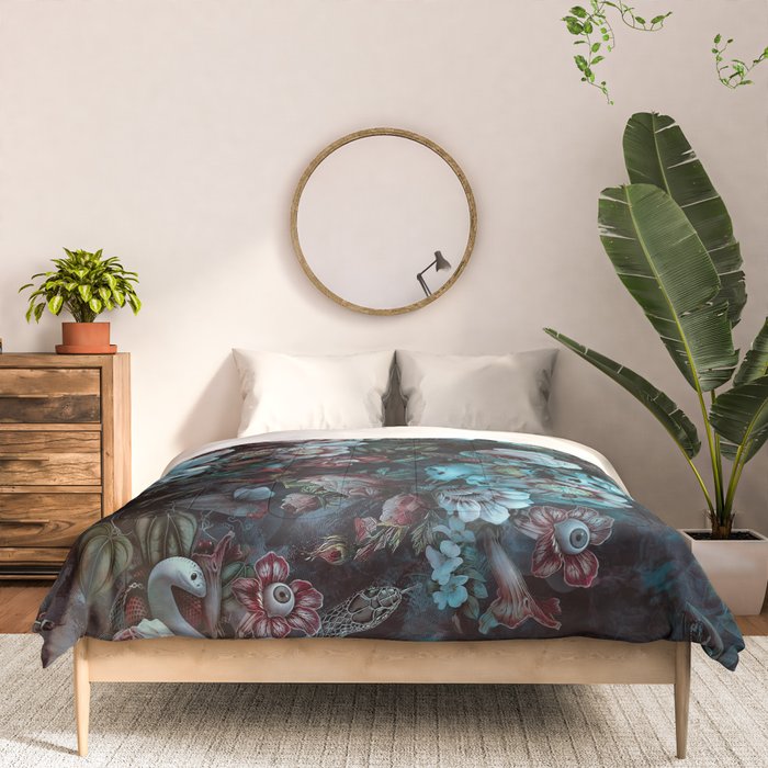 Eyes of Darkness Comforter Gallery Image 3