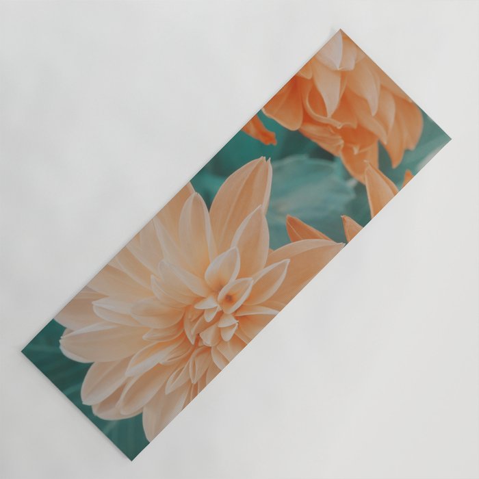 Dahlia Power Yoga Mat Gallery Image 1