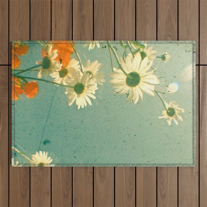 Daisy Outdoor Rug Gallery Image 1