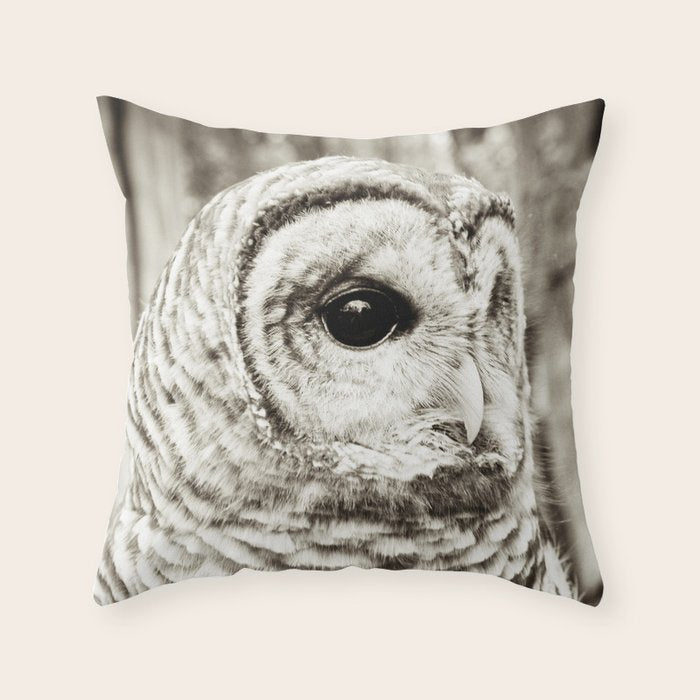 Wise Old Owl Throw Pillow Gallery Image 1