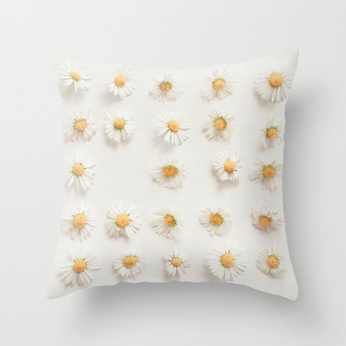 Daisy Collection Throw Pillow Gallery Image 6