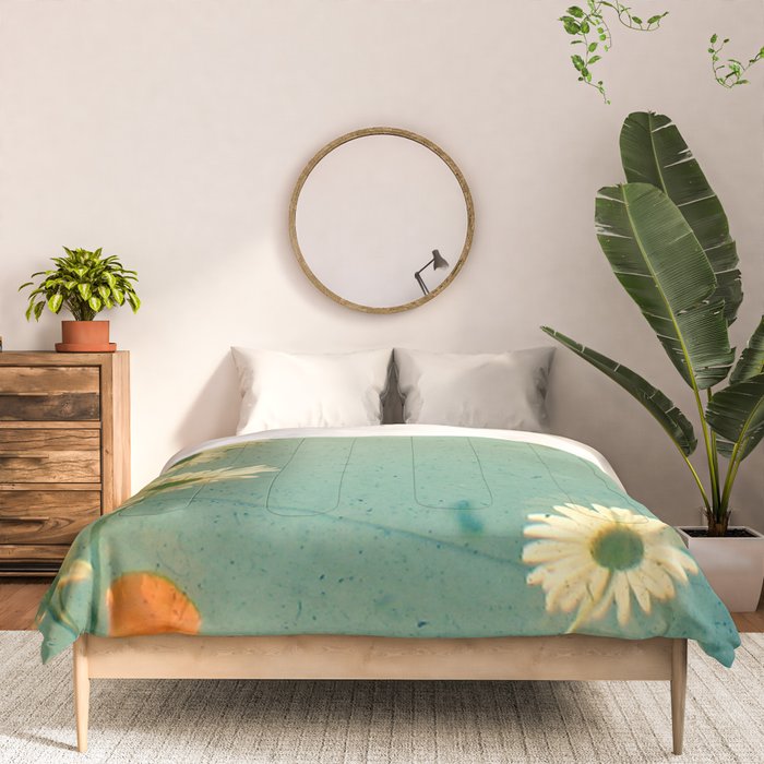 Daisy Comforter Gallery Image 3