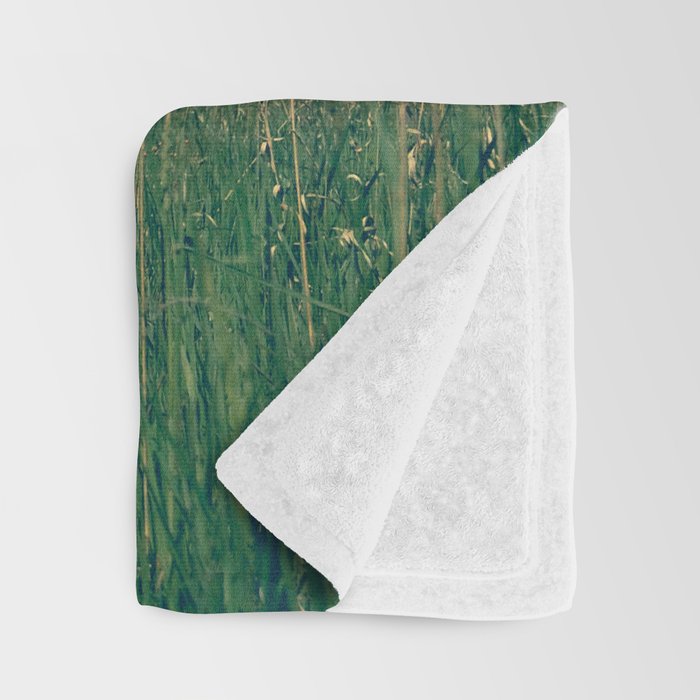 Her Heart Was a Wide Open Landscape Throw Blanket Gallery Image 3