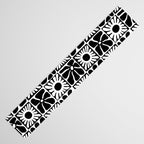 Black and white retro flower art pattern Table Runner Gallery Image 3