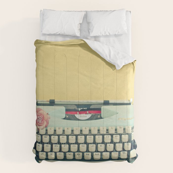 The Typewriter Comforter Gallery Image 6