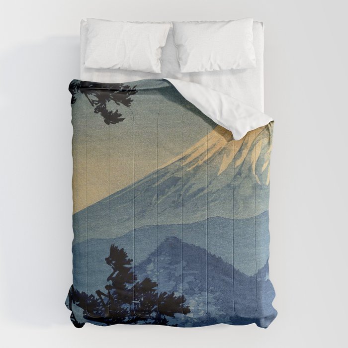 Seeing Far Within at Yonu Comforter Gallery Image 1