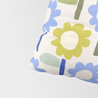 Lazy Daisy stitch - Spring Pillow Sham Gallery Image 4