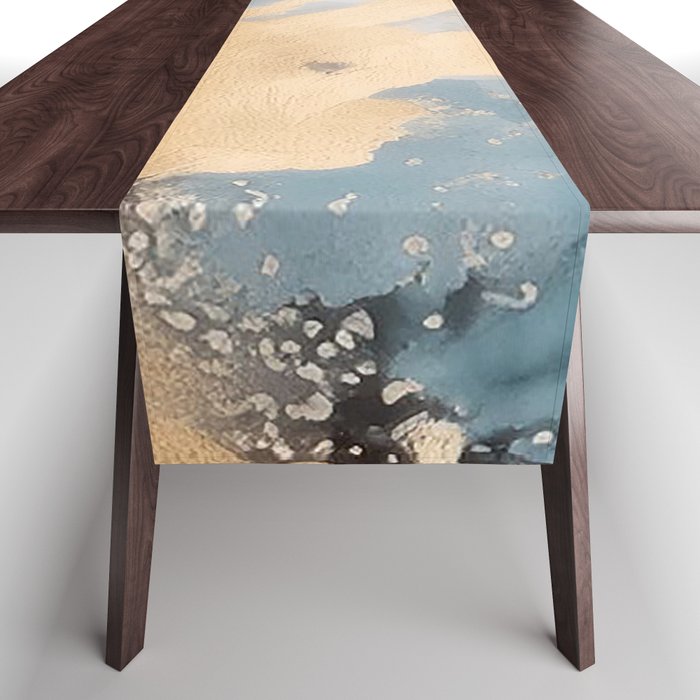 Splash of gold Table Runner Gallery Image 1