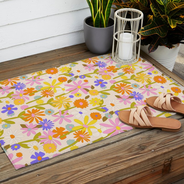 Flower Power Light Outdoor Rug Gallery Image 2