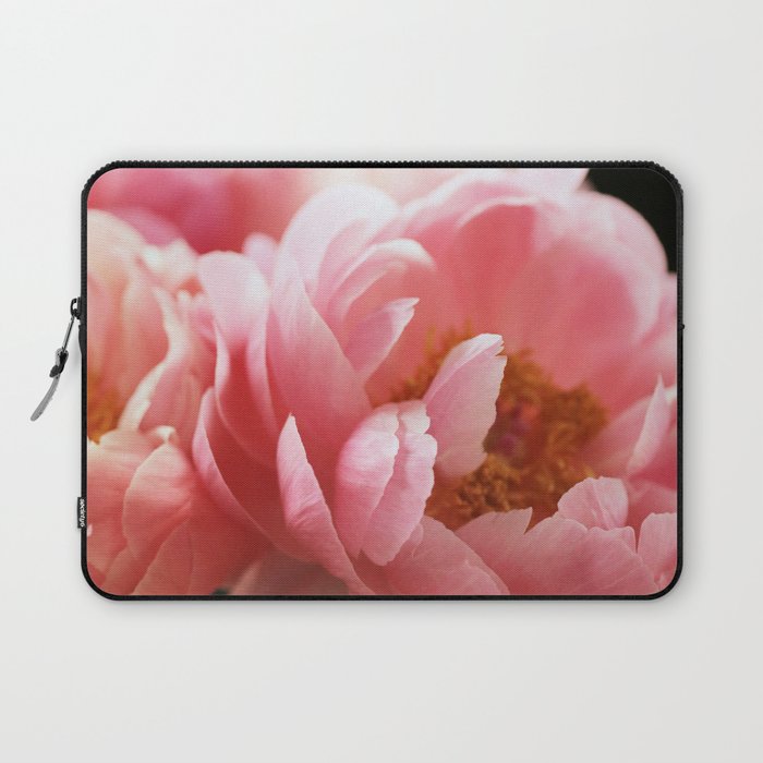 Haute Couture #5 Laptop Sleeve Gallery Image 1