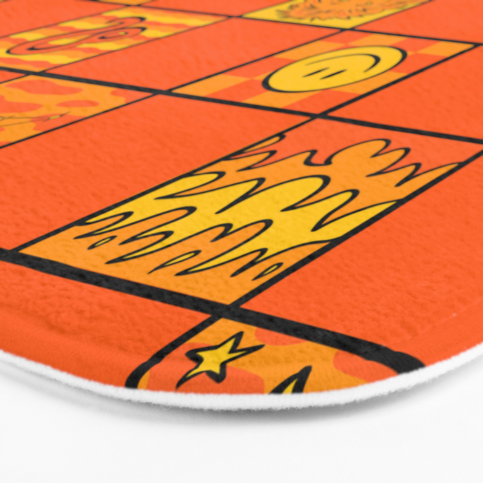 Leo Checkered Print Bath Mat Gallery Image 3