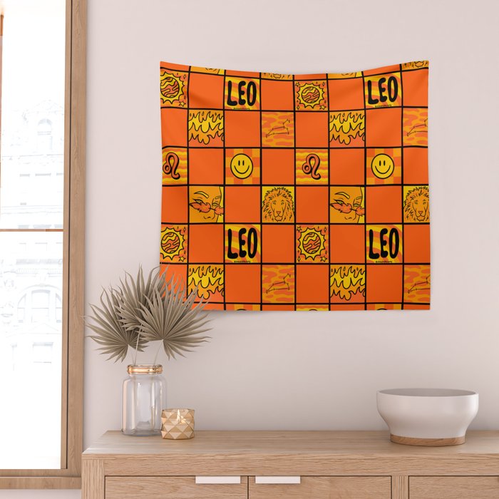 Leo Checkered Print Wall Tapestry Gallery Image 2