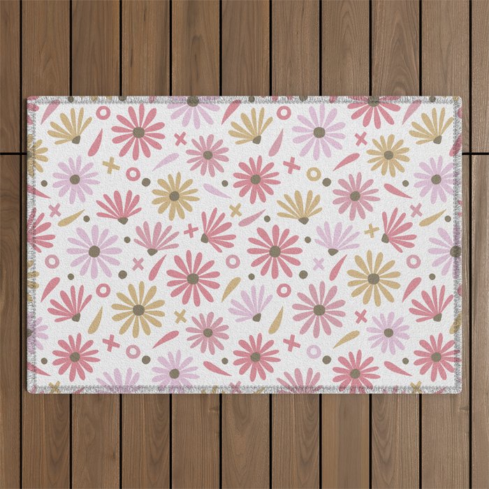 Daisies - Blush & Gold Outdoor Rug Gallery Image 1