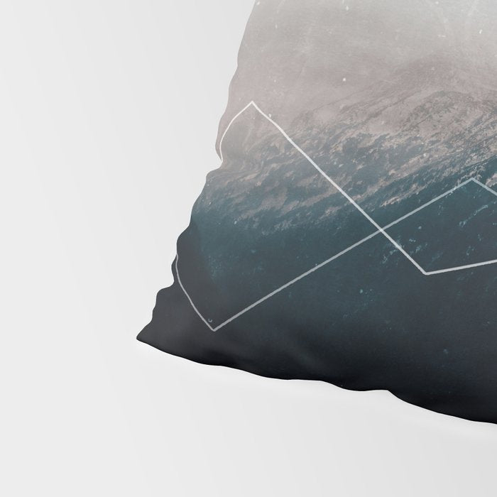 When Winter comes Pillow Sham Gallery Image 4