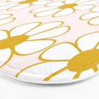 Cheerful Retro Daisy Flowers Pattern in Pale Pink and Mustard Bath Mat Gallery Image 3
