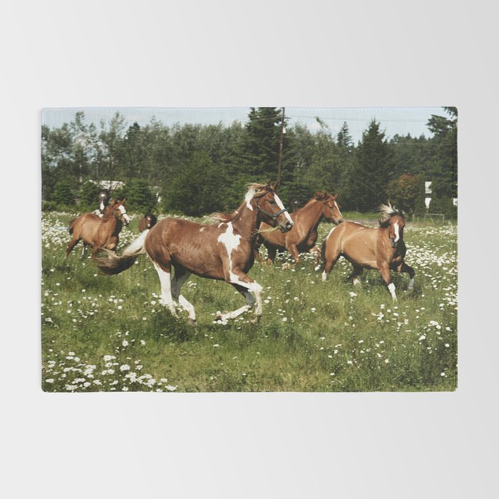 Spring Horse Run Rug Gallery Image 2