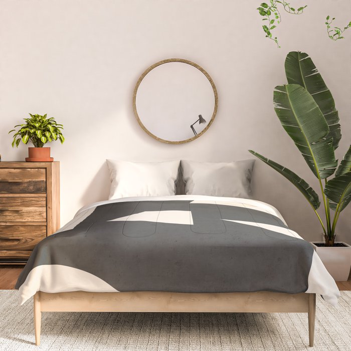 Minimal Abstract Art 31 Comforter Gallery Image 3