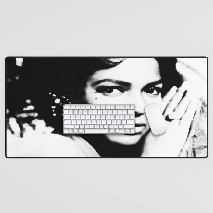 Dorothy Dandridge. Desk Mat Gallery Image 1