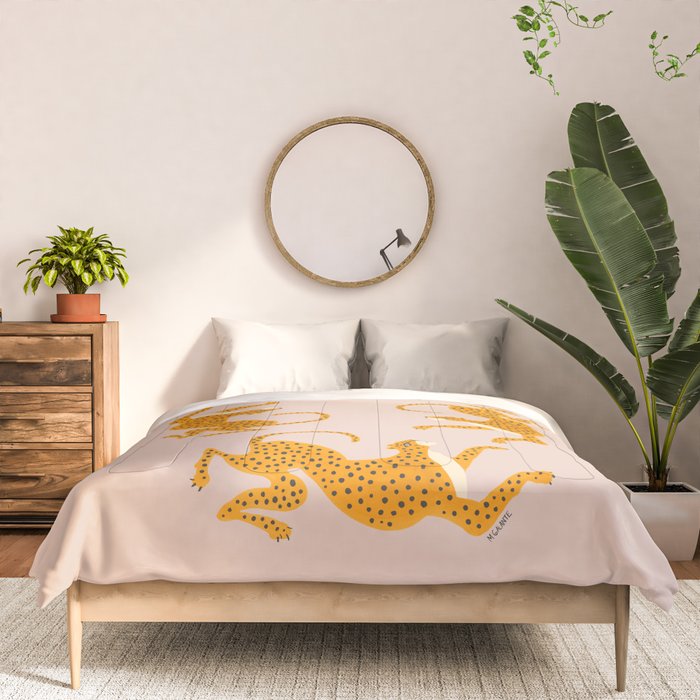 Leopard Race - pink Comforter Gallery Image 3