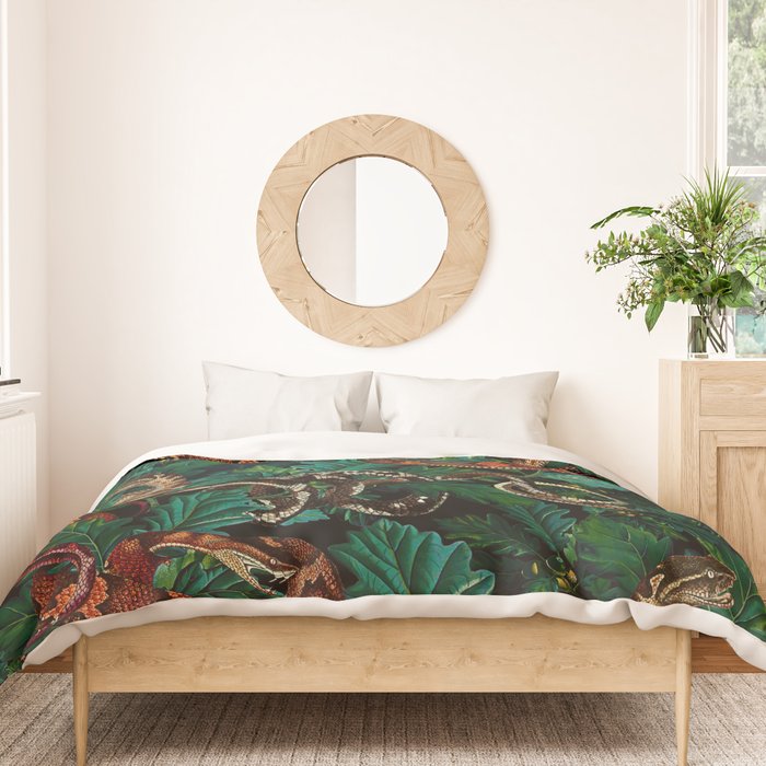Dangers in the forest Duvet Cover Gallery Image 3