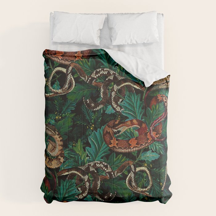 Dangers in the forest Comforter Gallery Image 6