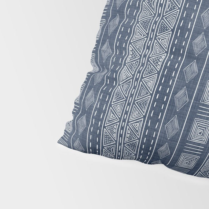 Mudcloth Inspired Navy Blue Small Scale Pattern Pillow Sham Gallery Image 4
