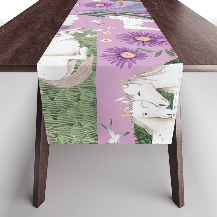 Horse pattern Table Runner Gallery Image 1