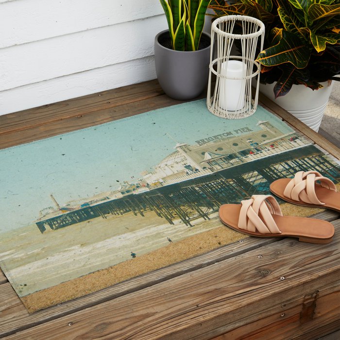 Brighton Pier Outdoor Rug Gallery Image 2