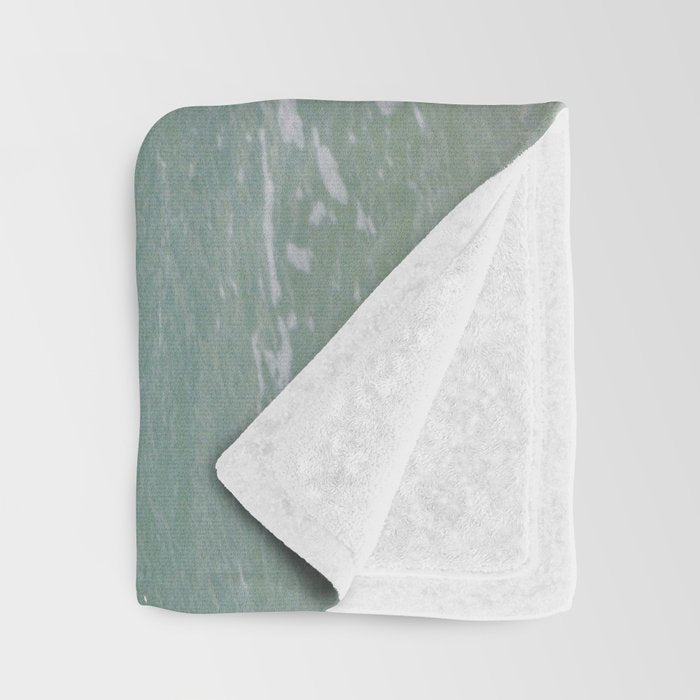 Wave Chalet Throw Blanket Gallery Image 3