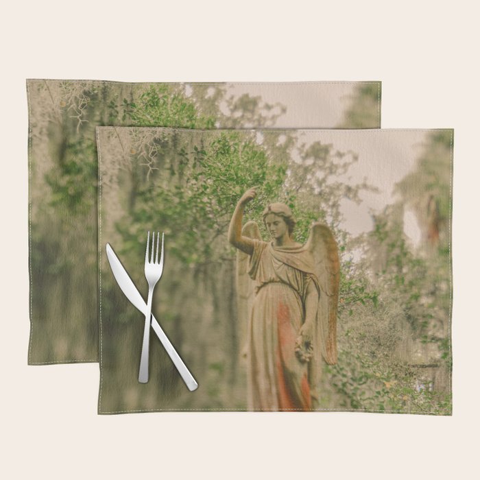 Statuesque Placemat Gallery Image 1