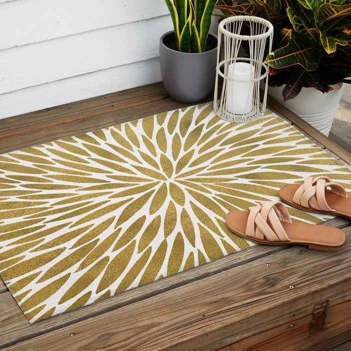 Golden Burst Outdoor Rug Gallery Image 2