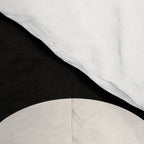 La Fleur | 06 - Retro Floral Print Black And White Flower Comforter Gallery Image 4