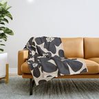 Black and White Retro Daisy Throw Blanket Gallery Image 1